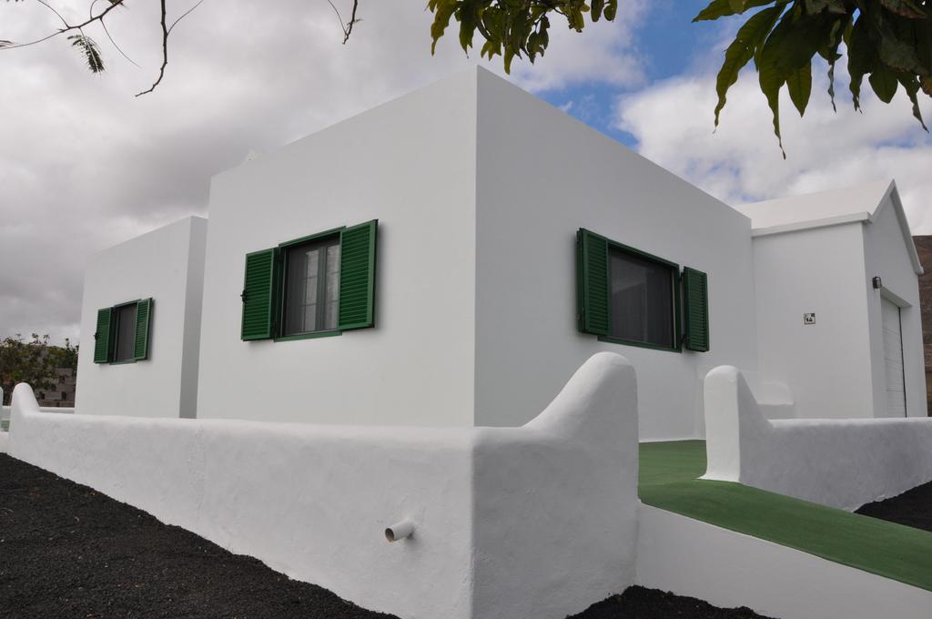 La Casita De Mari Carmen Guest House Mala Exterior foto