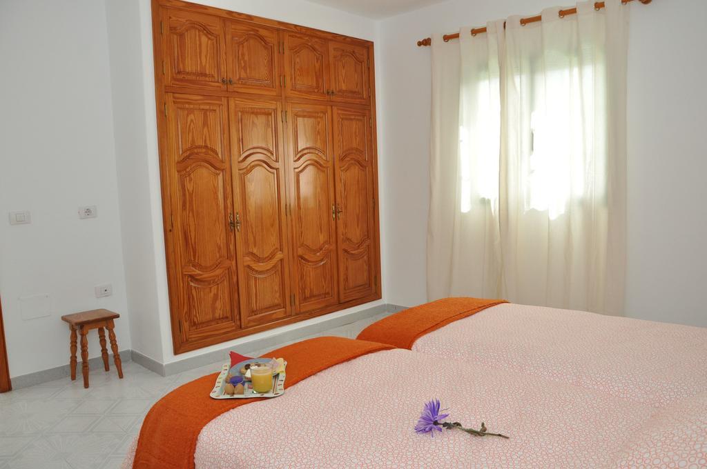 La Casita De Mari Carmen Guest House Mala Exterior foto